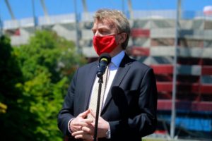 Zb. Boniek: „Jestem zakażony koronawirusem. „Dbajcie o siebie!”